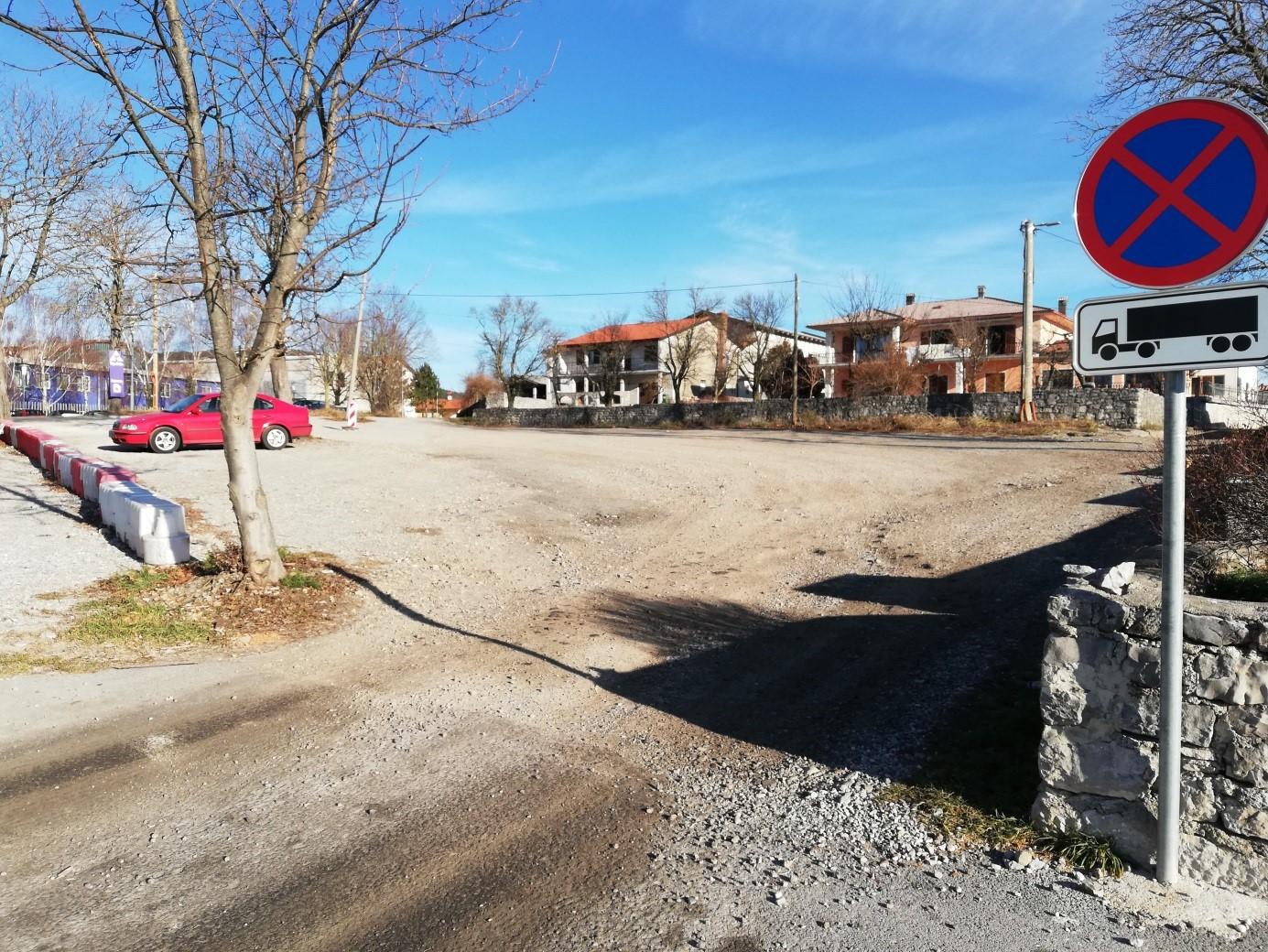 Hrpelje Kozina before