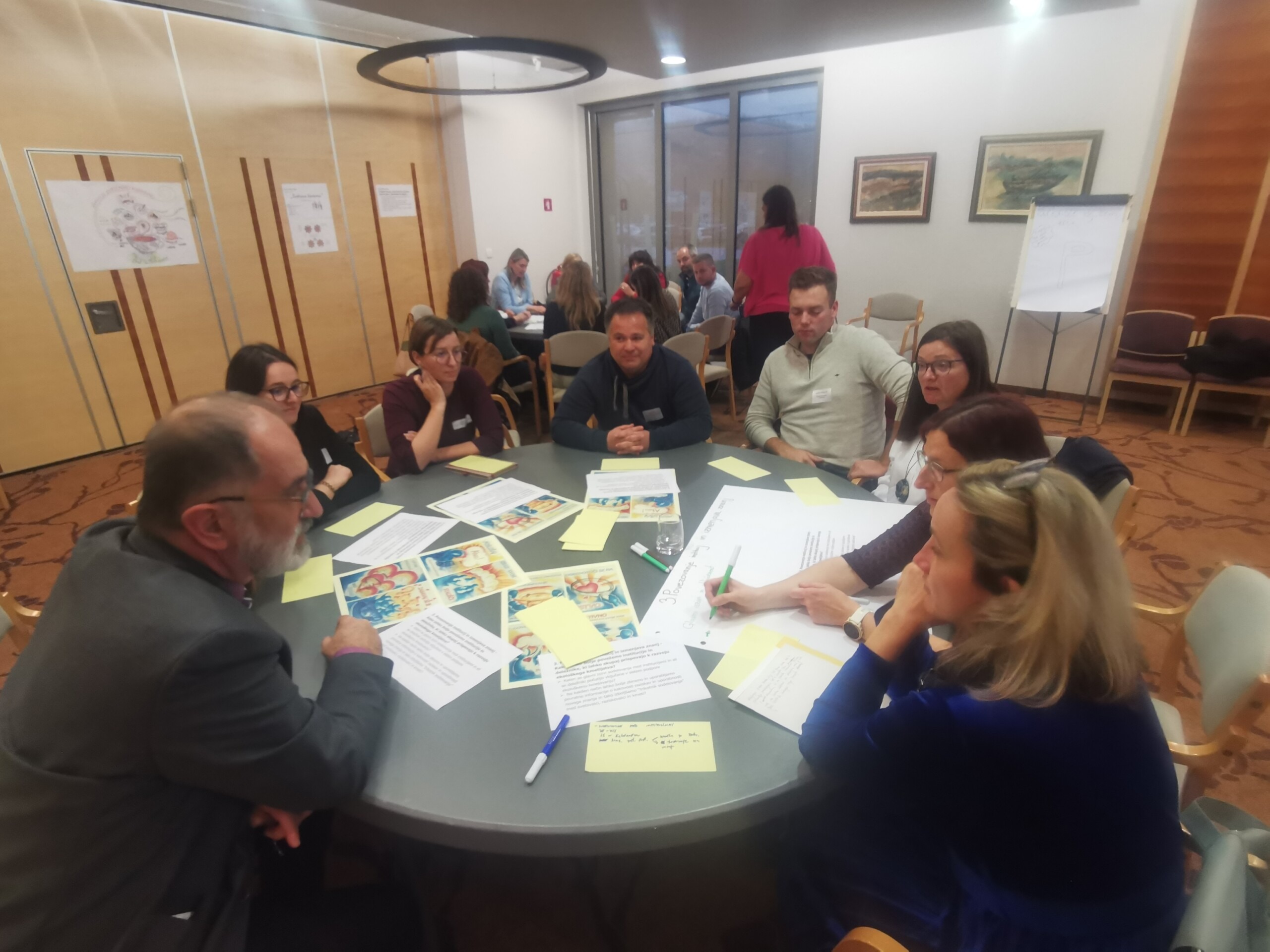 Na strokovnem posvetu Z znanjem zremo v prihodnost v ospredju ekološko kmetovanje in varstvo narave